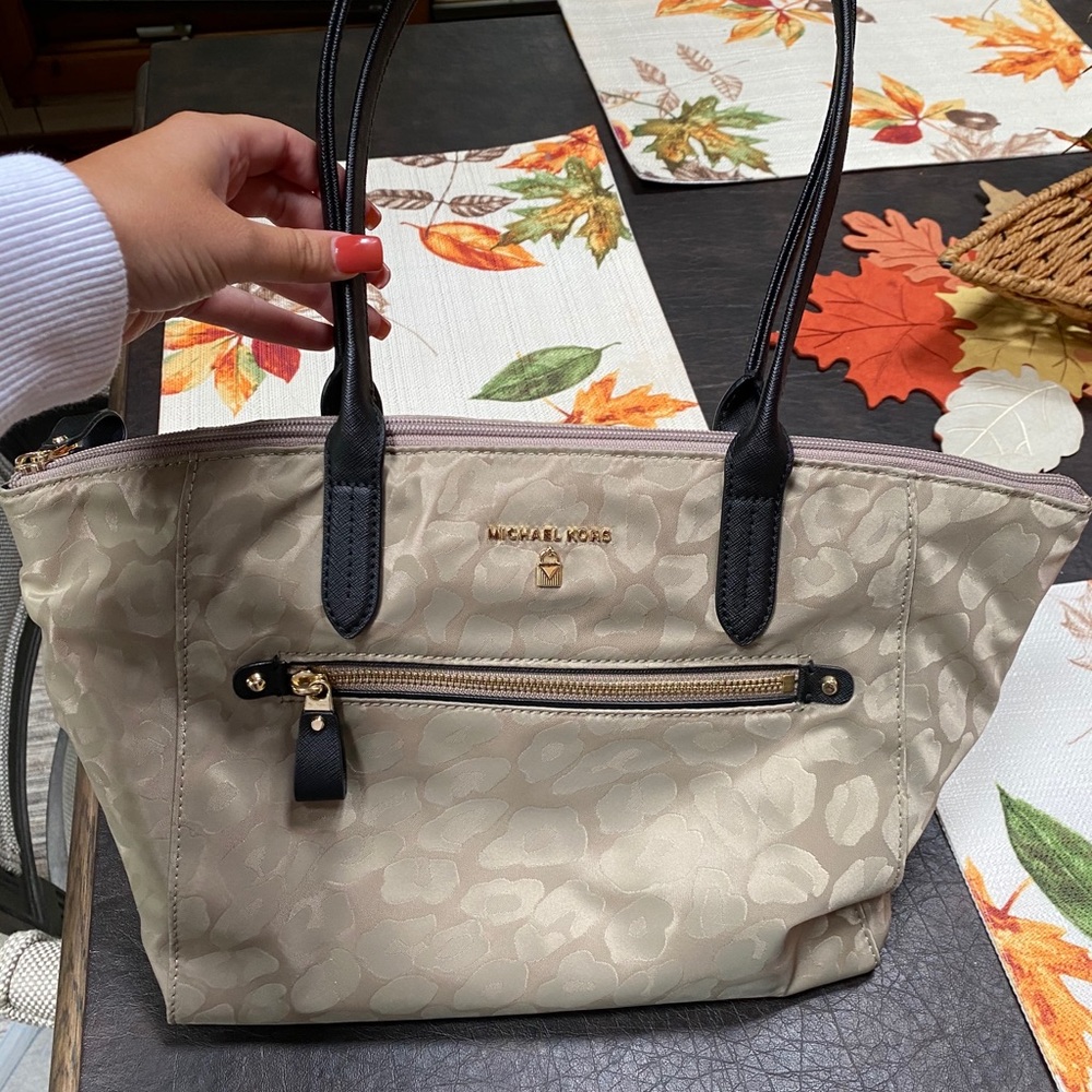 MICHAEL Michael Kors Leopard Tote
